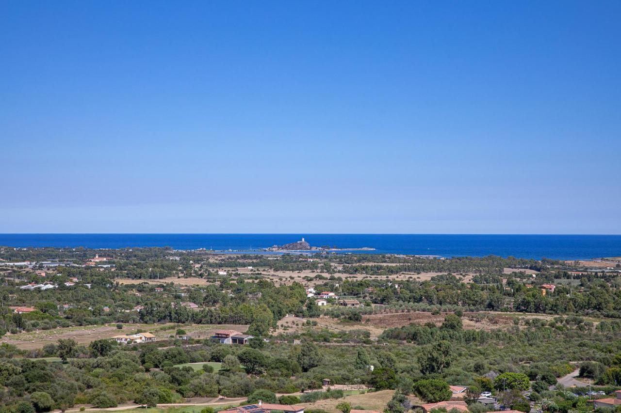 Le Ginestre Aparthotel Pula Esterno foto