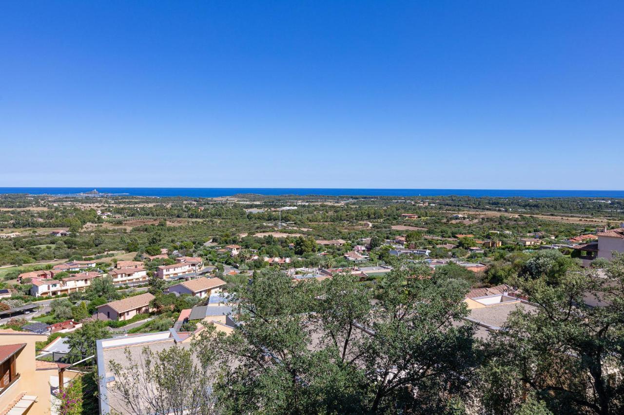 Le Ginestre Aparthotel Pula Esterno foto